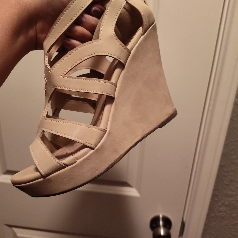TOP Moda Cream Wedge Sandals